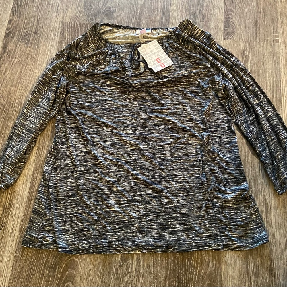 Lularoe Debra peasant too small new with tag